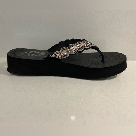 Skechers Cali Yoga Foam Sandals Size 9 - Picture 1 of 8
